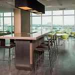 Hampton By Hilton Cartagena 