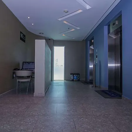 Hampton By Hilton Cartagena 
